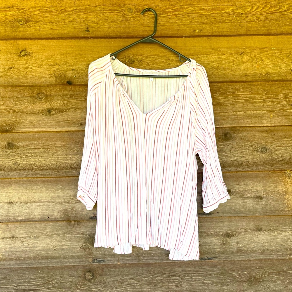 Maurice’s pink striped shirt